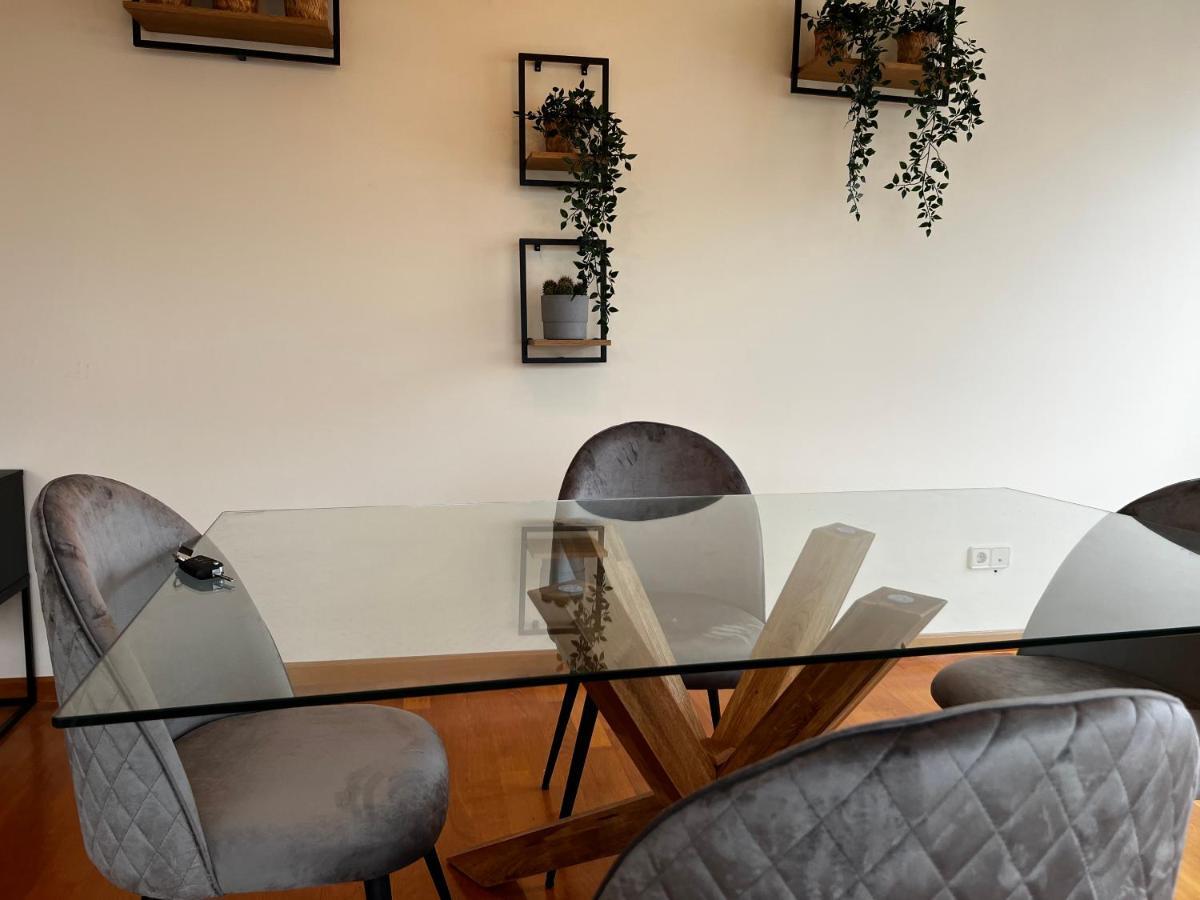 Oktheway Marino Apartment A Coruna Bagian luar foto