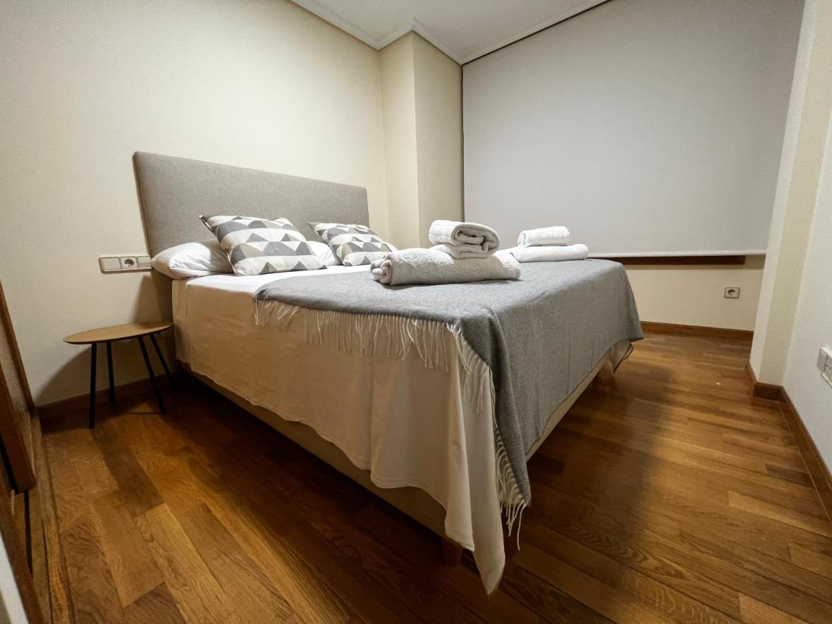 Oktheway Marino Apartment A Coruna Bagian luar foto